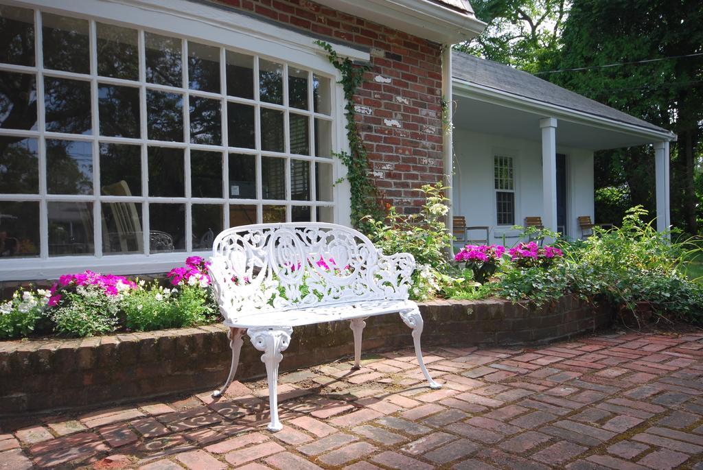 Chatham Seafarer Inn Экстерьер фото